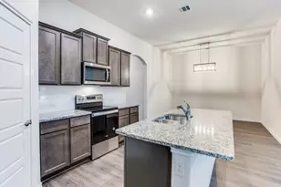 123 Lakeview Cir, Pilot Point, TX 76258 - Photo 16