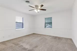 14025 Janwood Ln, Farmers Branch, TX 75234 - Photo 20