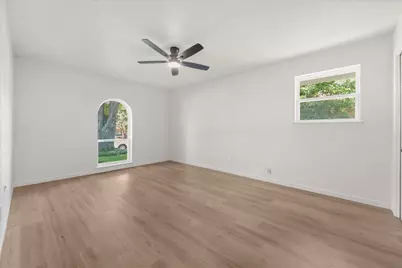 4108 Alicante Avenue, Fort Worth, TX 76133 - Photo 14