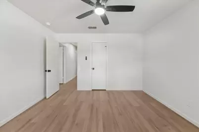 4108 Alicante Avenue, Fort Worth, TX 76133 - Photo 16