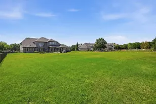 715 Simmons Rd, Double Oak, TX 75077 - Photo 30