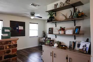 108 Mockingbird Ln, Weatherford, TX 76086 - Photo 22