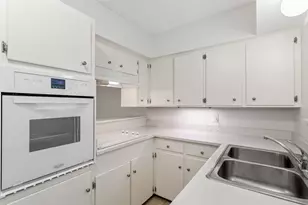 11038 Wyatt St, Dallas, TX 75218 - Photo 12