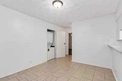 11038 Wyatt Street, Dallas, TX 75218 - Photo 14