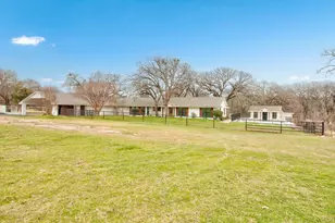 3700 Moseley Rd, Cross Roads, TX 76227 - Photo 8