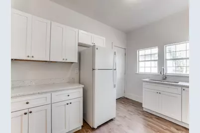 1630 Poplar Street, Dallas, TX 75215 - Photo 6