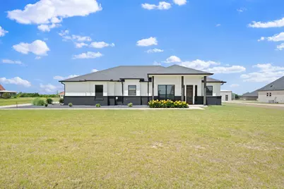 140 Lone Elm Road, Waxahachie, TX 75167 - Photo 1