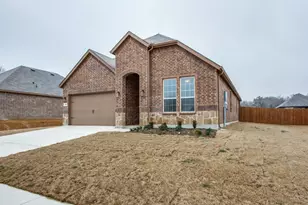 123 Lakeview Cir, Pilot Point, TX 76258 - Photo 2