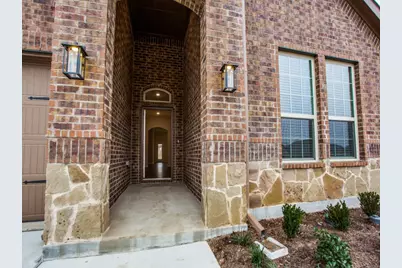 123 Lakeview Circle, Pilot Point, TX 76258 - Photo 4