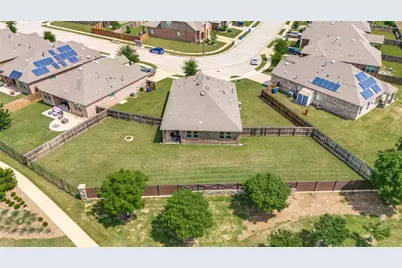 11316 Bullion Way, Aubrey, TX 76227 - Photo 4
