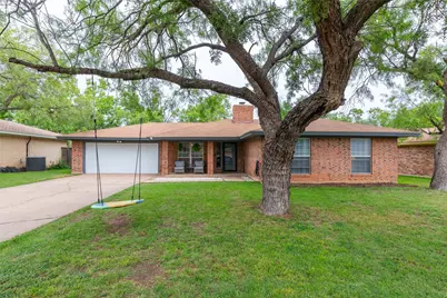 1034 Piedmont Drive, Abilene, TX 79601 - Photo 2