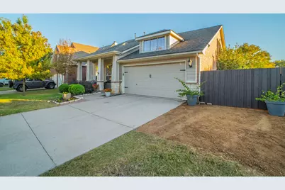 1620 Creekside Drive, Corinth, TX 76210 - Photo 2