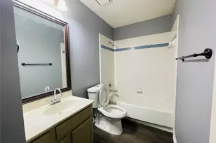 5501 White Dove Dr, Arlington, TX 76017 - Photo 8