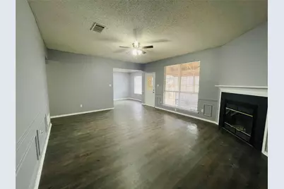 5501 White Dove Drive, Arlington, TX 76017 - Photo 2