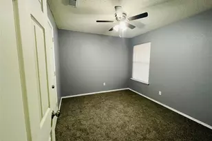 5501 White Dove Dr, Arlington, TX 76017 - Photo 6