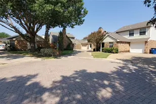 2943 Harbinger Ln, Dallas, TX 75287 - Photo 2