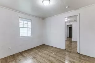3432 Terrell, Dallas, TX 75223 - Photo 2