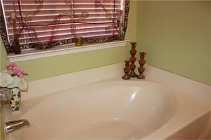 2425 Collier Dr, McKinney, TX 75071 - Photo 8