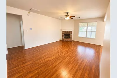 2425 Collier Drive, McKinney, TX 75071 - Photo 2