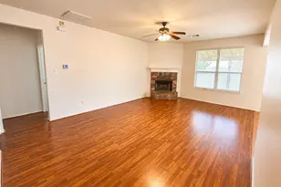 2425 Collier Dr, McKinney, TX 75071 - Photo 2