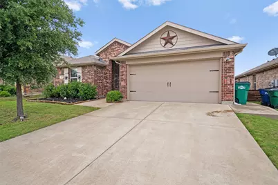 925 Corbitt Lane, Fate, TX 75189 - Photo 2
