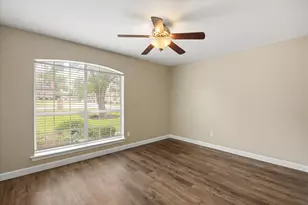 9126 Hanging Moss Dr, Granbury, TX 76049 - Photo 18