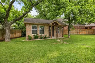 9126 Hanging Moss Dr, Granbury, TX 76049 - Photo 38