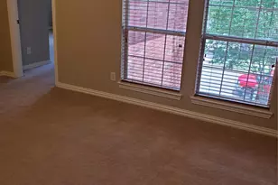 532 Silver Maple Dr, Irving, TX 75063 - Photo 22