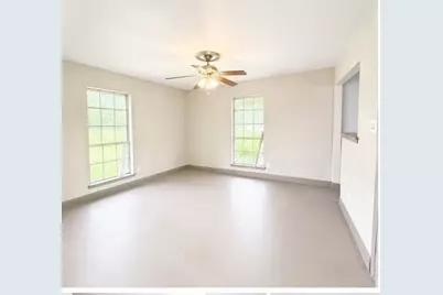 206 N Main Street, Edgewood, TX 75117 - Photo 12