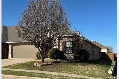 817 Lark Drive, Aubrey, TX 76227 - Photo 2
