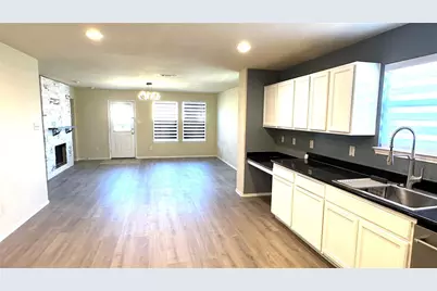 817 Lark Drive, Aubrey, TX 76227 - Photo 4