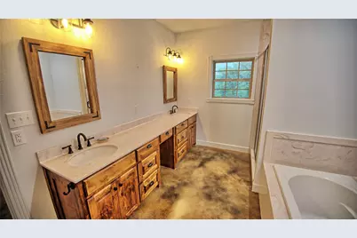 2930 N Greenbrier Road, Nocona, TX 76255 - Photo 22