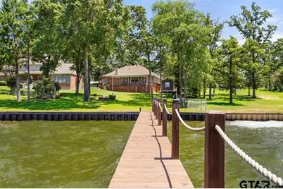 3522 S Island Drive, Chandler, TX 75758 - Photo 2