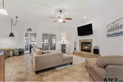 3522 S Island Drive, Chandler, TX 75758 - Photo 14