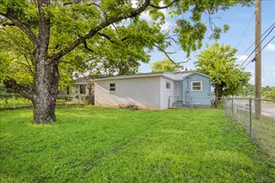 401 E Morton St, Denison, TX 75021 - Photo 26