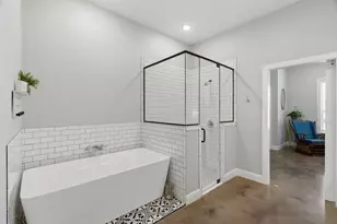 300 Mockingbird Ln, Springtown, TX 76082 - Photo 20