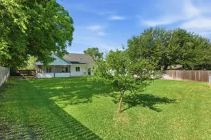 300 Mockingbird Ln, Springtown, TX 76082 - Photo 28