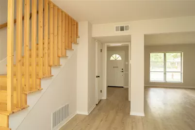 3154 Brincrest Drive, Farmers Branch, TX 75234 - Photo 4
