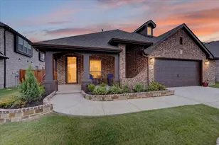 326 Atlas Cedar Dr, Glenn Heights, TX 75154 - Photo 1