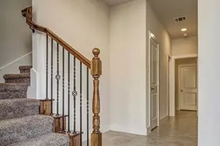 2406 Magalia Ln, Lewisville, TX 75056 - Photo 8