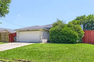 9324 Teagarden Rd, Dallas, TX 75217 - Photo 2