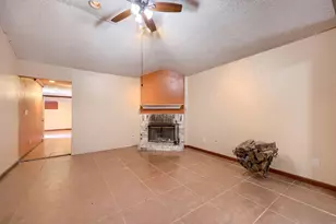 9324 Teagarden Rd, Dallas, TX 75217 - Photo 12