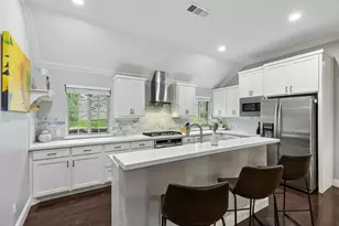 6427 Lake Bluff Dr, Dallas, TX 75249 - Photo 12