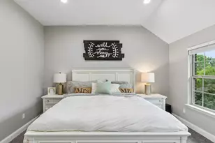 6427 Lake Bluff Dr, Dallas, TX 75249 - Photo 18