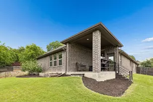 6427 Lake Bluff Dr, Dallas, TX 75249 - Photo 26