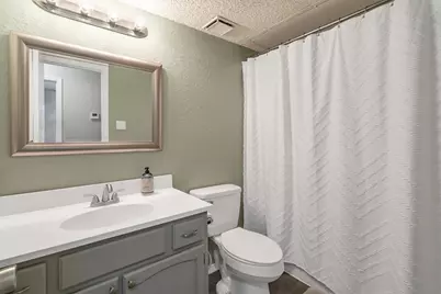 5928 Chisholm Trail, Haltom City, TX 76148 - Photo 24