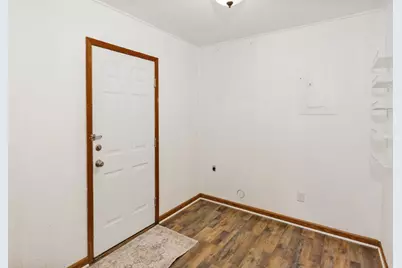 500 W London Street, Bowie, TX 76230 - Photo 8