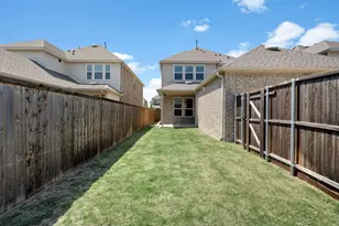 1413 Bellingham Ln, Garland, TX 75044 - Photo 36