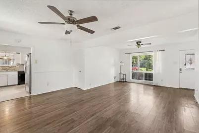 1822 Finley Road, Irving, TX 75062 - Photo 10