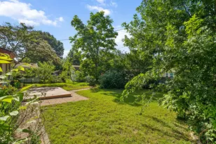 1822 Finley Rd, Irving, TX 75062 - Photo 32